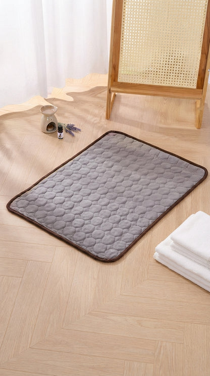 Breathable & Washable Cooling Pet Mat for Dogs and Cats - Ideal for Beds, Sofas, and Cars