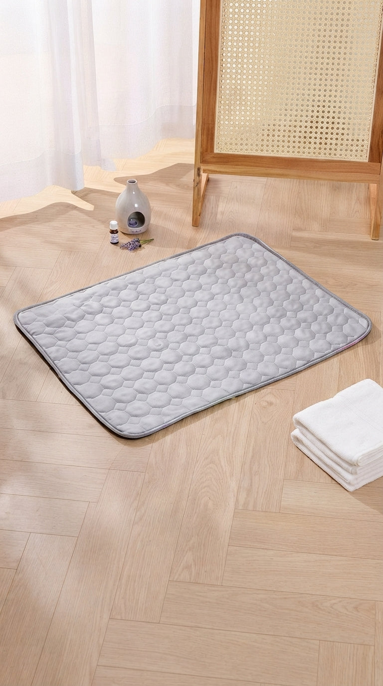 Breathable & Washable Cooling Pet Mat for Dogs and Cats - Ideal for Beds, Sofas, and Cars