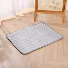 Breathable & Washable Cooling Pet Mat for Dogs and Cats - Ideal for Beds, Sofas, and Cars